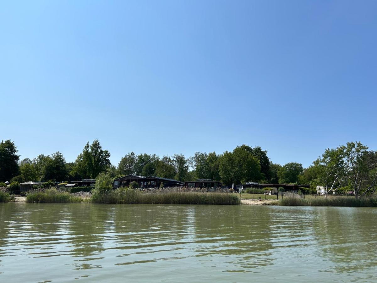 Drents Genieten - Riegheide Met Prive Jacuzzi Vila Erm Exterior foto